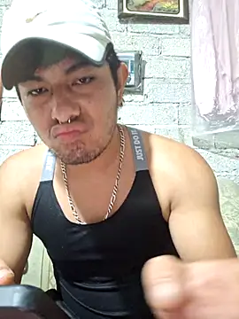 Snapshot of GusssHOT chatting on September 26, 3:16 pm GusssHOT online show from September 26, 3:16 pm