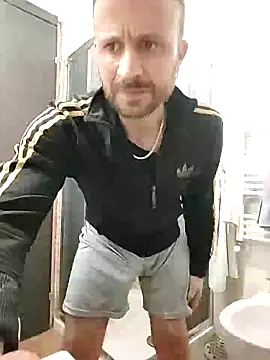 Snapshot of gilera250s chatting on January 22, 8:59 pm gilera250s online show from January 22, 8:59 pm