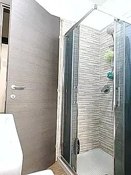 Snapshot of gilera250s chatting on January 8, 2:41 pm gilera250s online show from January 8, 2:41 pm