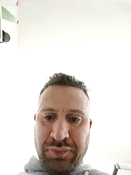 Snapshot of gilera250s chatting on February 7, 7:56 am gilera250s online show from February 7, 7:56 am