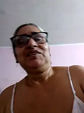  candi online show from November 12, 1:28 am