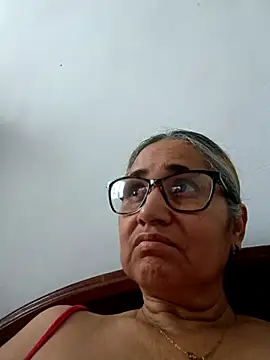  candi online show from December 19, 12:23 pm