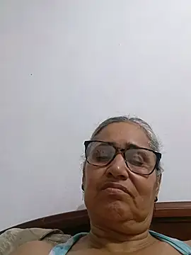  candi online show from May 20, 12:28 am