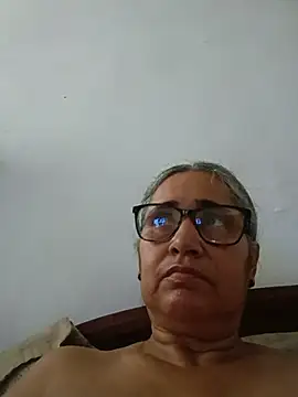  candi online show from May 23, 1:15 pm