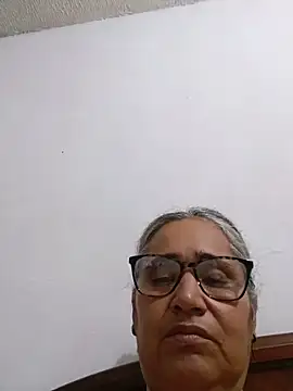  candi online show from May 27, 2:30 am