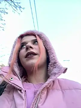 RiriRoseey online show from January 18, 8:52 am