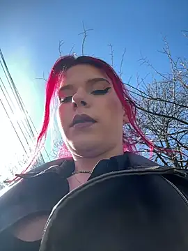 RiriRoseey online show from March 9, 8:51 am