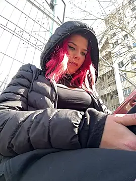 RiriRoseey online show from March 18, 11:41 am