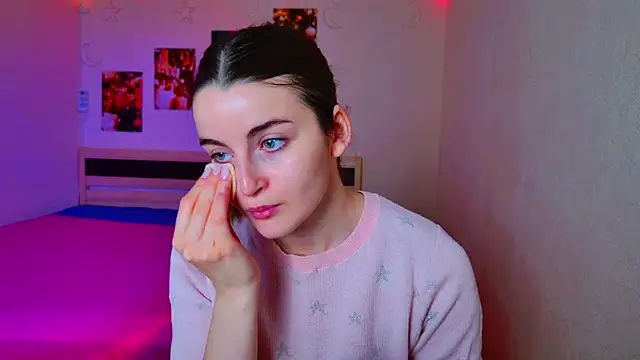 Miss Arwen online show from December 13, 2:10 am