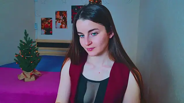 Miss Arwen online show from December 24, 5:05 am