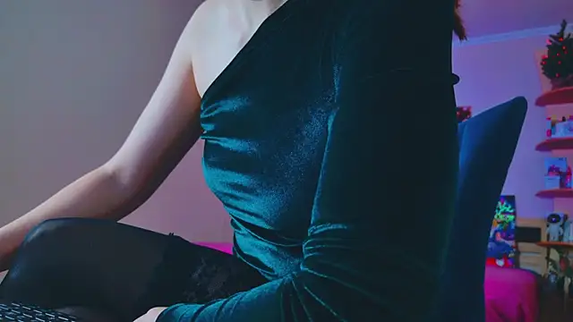 Miss Arwen online show from January 7, 5:01 am