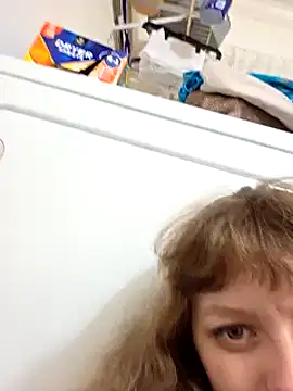 Snapshot of AriellaTaylor chatting on March 10, 6:49 am AriellaTaylor online show from March 10, 6:49 am