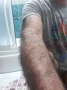 Snapshot of takcikarr chatting on October 10, 4:11 am takcikarr online show from October 10, 4:11 am