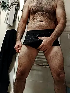 Snapshot of takcikarr chatting on November 18, 5:28 pm takcikarr online show from November 18, 5:28 pm