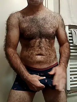 Snapshot of takcikarr chatting on November 23, 9:47 pm takcikarr online show from November 23, 9:47 pm