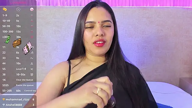 Snapshot of krishaa_ chatting on December 6, 3:33 pm krishaa online show from December 6, 3:33 pm