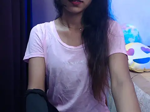 Snapshot of Angel_kiyara chatting on October 4, 6:17 pm Angel kiyara online show from October 4, 6:17 pm