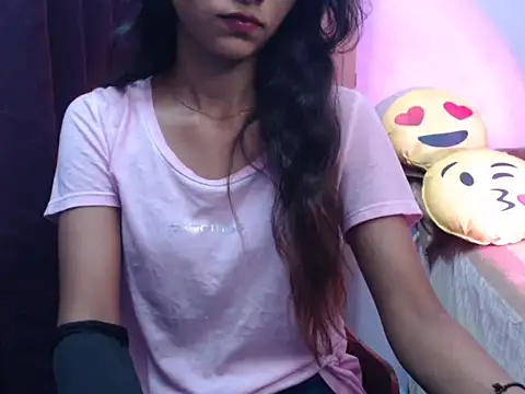 Snapshot of Angel_kiyara chatting on October 7, 8:06 pm Angel kiyara online show from October 7, 8:06 pm