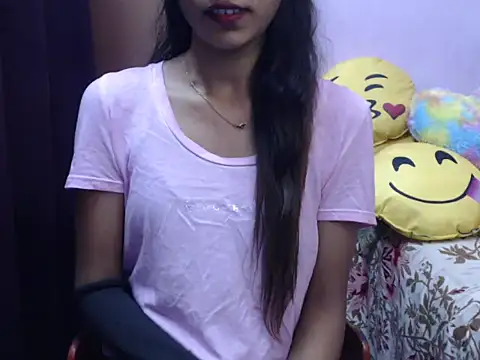 Snapshot of Angel_kiyara chatting on October 17, 6:54 pm Angel kiyara online show from October 17, 6:54 pm