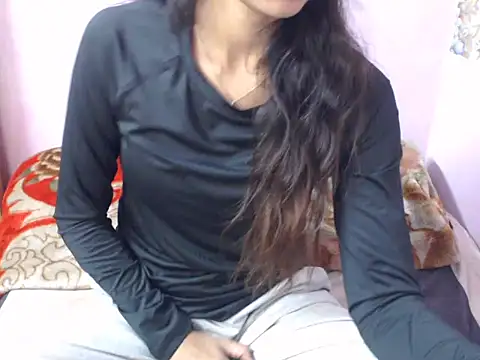 Snapshot of Angel_kiyara chatting on November 26, 10:22 pm Angel kiyara online show from November 26, 10:22 pm