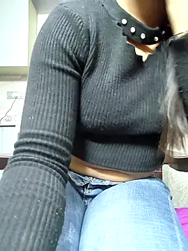 Snapshot of Sarita_7 chatting on December 21, 12:49 pm Sarita 7 online show from December 21, 12:49 pm