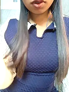 Snapshot of Sarita_7 chatting on January 13, 10:14 am Sarita 7 online show from January 13, 10:14 am