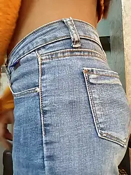 Snapshot of Sarita_7 chatting on January 27, 4:09 am Sarita 7 online show from January 27, 4:09 am