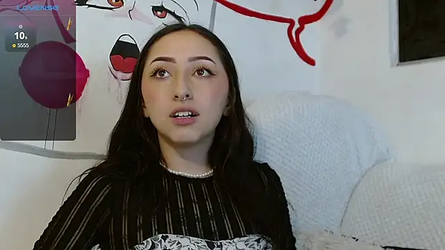 v1cky  online show from December 12, 9:37 pm