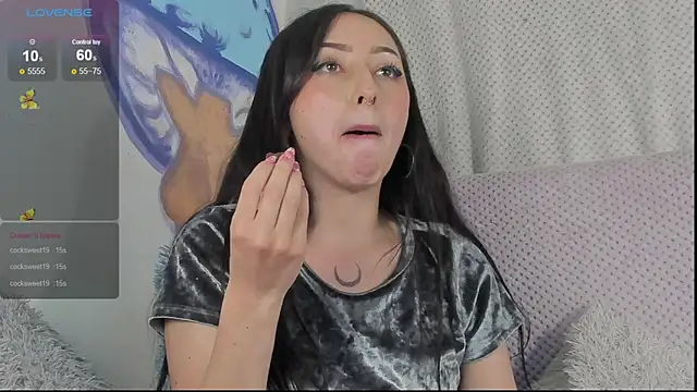 v1cky  online show from December 20, 12:41 am