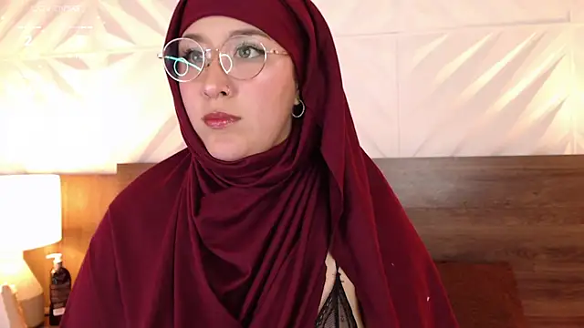 Snapshot of Dalila_bashar chatting on January 16, 5:01 pm Dalila bashar online show from January 16, 5:01 pm