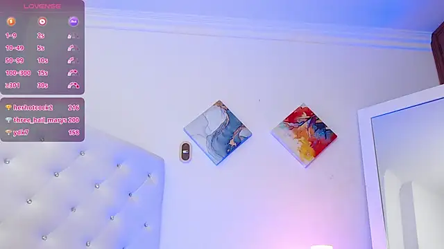 Snapshot of hanna_danger19 chatting on December 13, 4:27 pm hanna danger19 online show from December 13, 4:27 pm