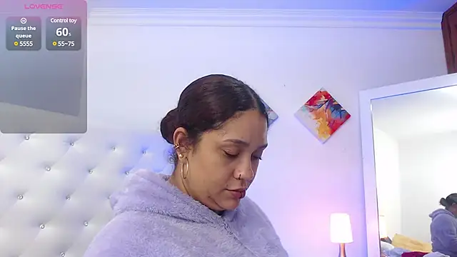 Snapshot of hanna_danger19 chatting on January 2, 3:29 pm hanna danger19 online show from January 2, 3:29 pm