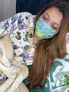 Snapshot of Jen_jennyy1 chatting on January 4, 9:52 pm Jen jennyy1 online show from January 4, 9:52 pm