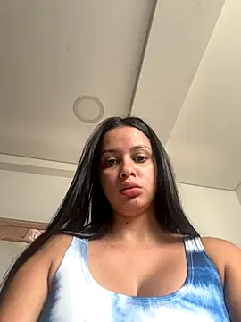 emilyparkerr01 online show from November 13, 8:19 pm