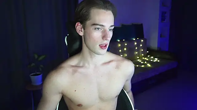 Litmate online show from November 15, 12:30 am