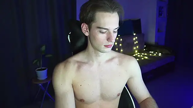 Litmate online show from December 18, 2:06 am