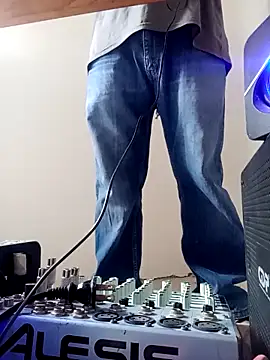 nek36 online show from March 17, 7:17 pm