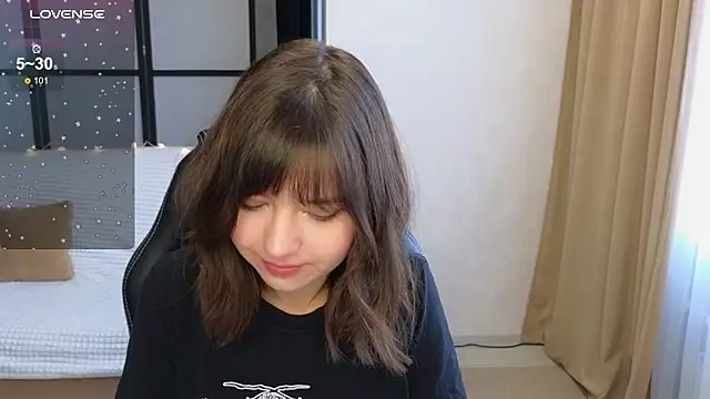 Lina Brownie online show from November 28, 3:53 am