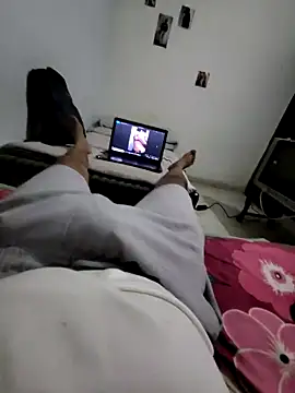 Ride me baby00 online show from March 22, 6:03 pm