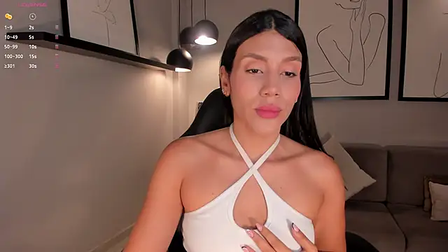 CharlotteCox  online show from January 21, 10:52 am