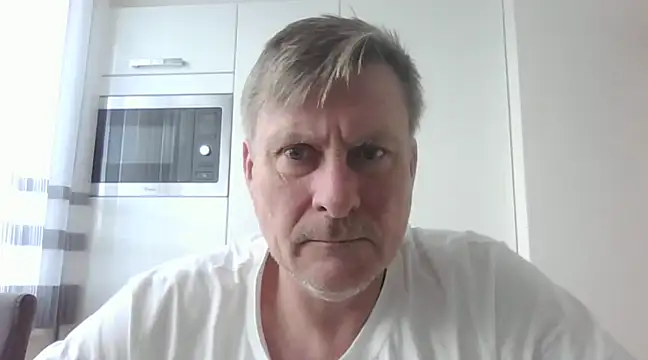 johnnym1 online show from January 29, 8:51 am