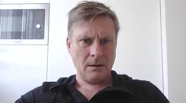 johnnym1 online show from February 18, 1:11 pm