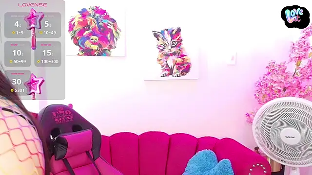 Miss dolly  online show from November 6, 12:28 pm