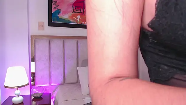 LeaahCarter online show from March 4, 6:18 pm