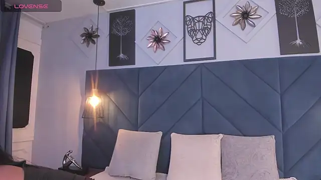 sarita hills online show from December 28, 4:08 am