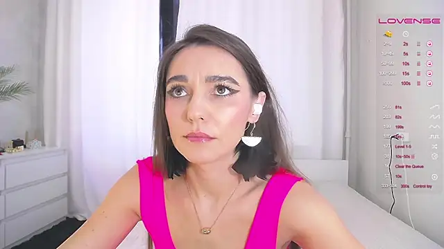 -MARIDRAGON- online show from February 5, 8:00 am