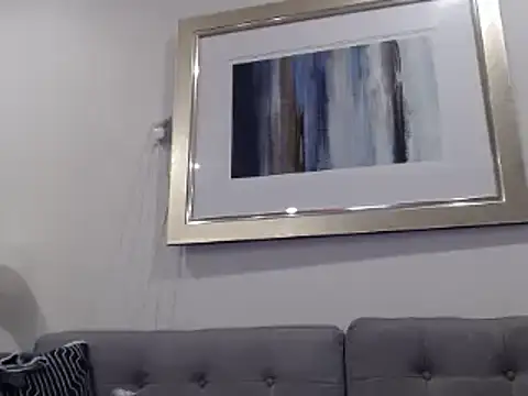 Snapshot of Sophie_Raegan chatting on February 13, 3:50 am Sophie Raegan online show from February 13, 3:50 am