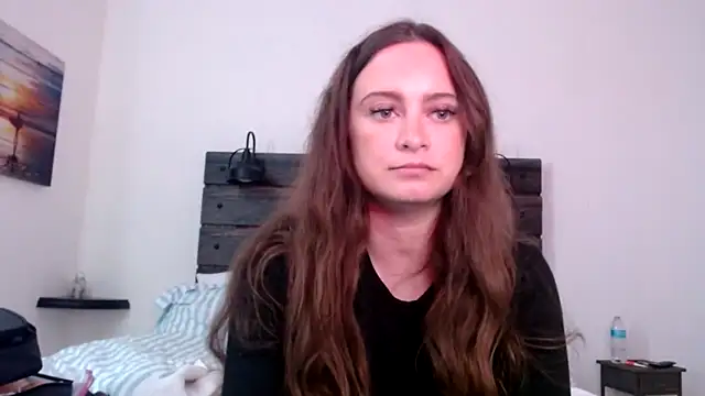 Snapshot of Sophie_Raegan chatting on February 18, 7:09 pm Sophie Raegan online show from February 18, 7:09 pm