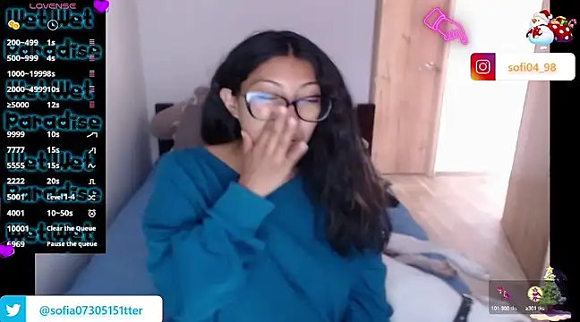 Snapshot of sofia_rosse4 chatting on January 28, 2:31 pm sofia rosse4 online show from January 28, 2:31 pm