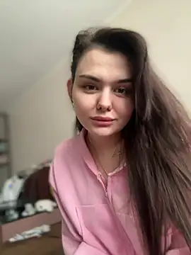 Snapshot of NikaMur chatting on February 10, 3:03 am NikaMur online show from February 10, 3:03 am